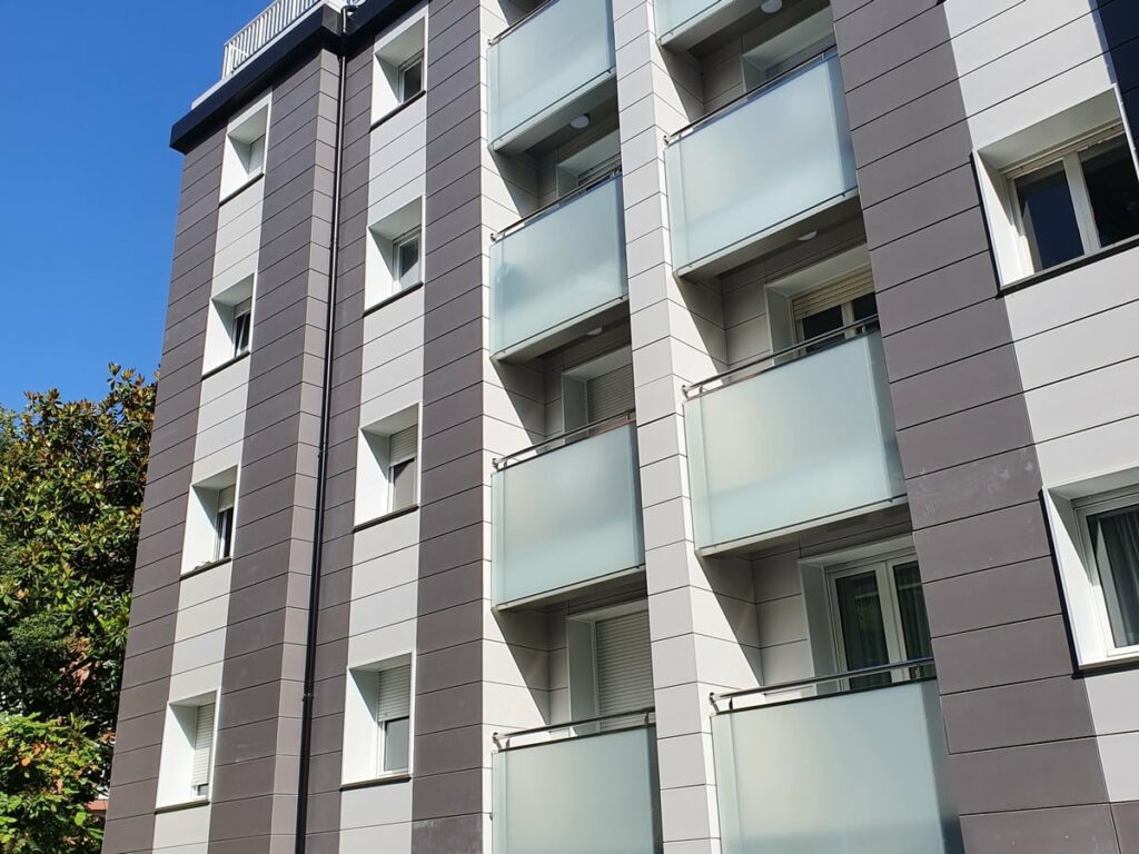 escolta-real-65-67-69-donostia-3